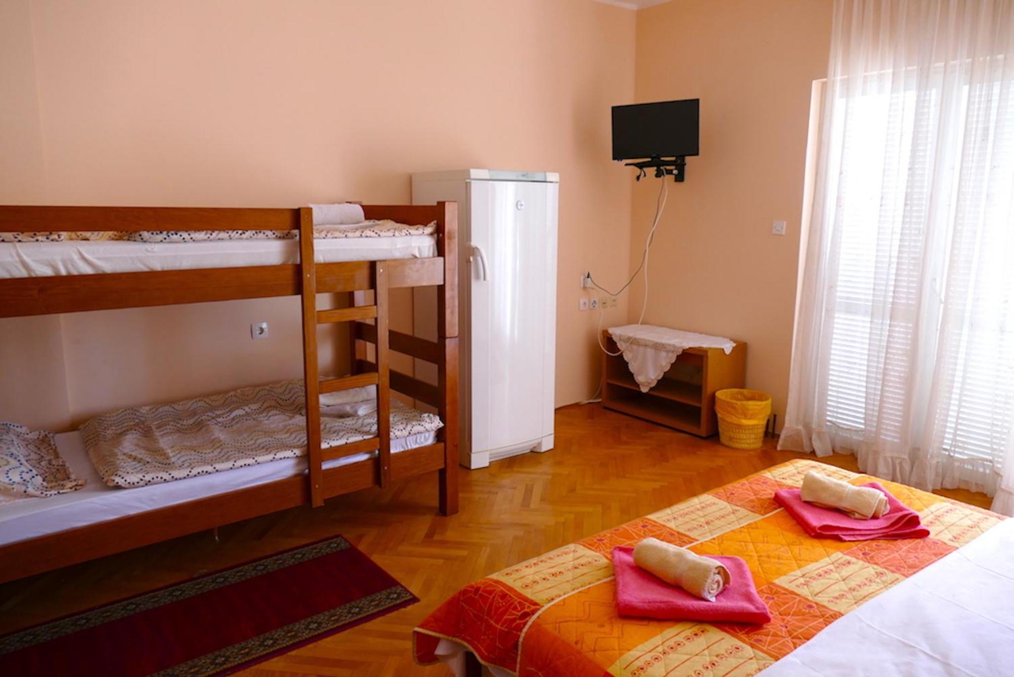 B&B Garni Toni スペタルスカ・ドラガ 部屋 写真